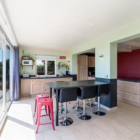 Paloma - Great Location - Sea View - Alps Antibes